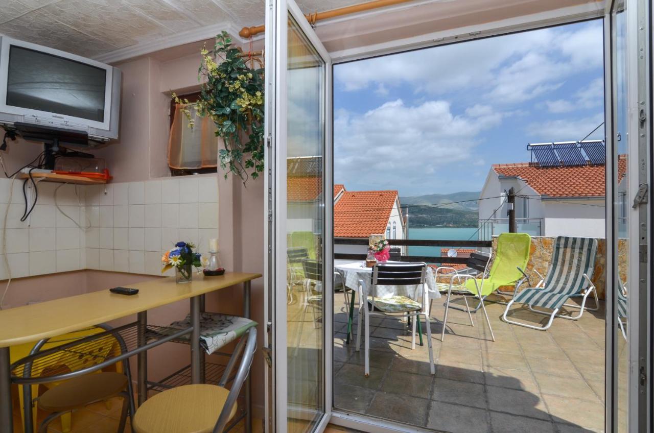 Apartmani Kate Trogir Bagian luar foto