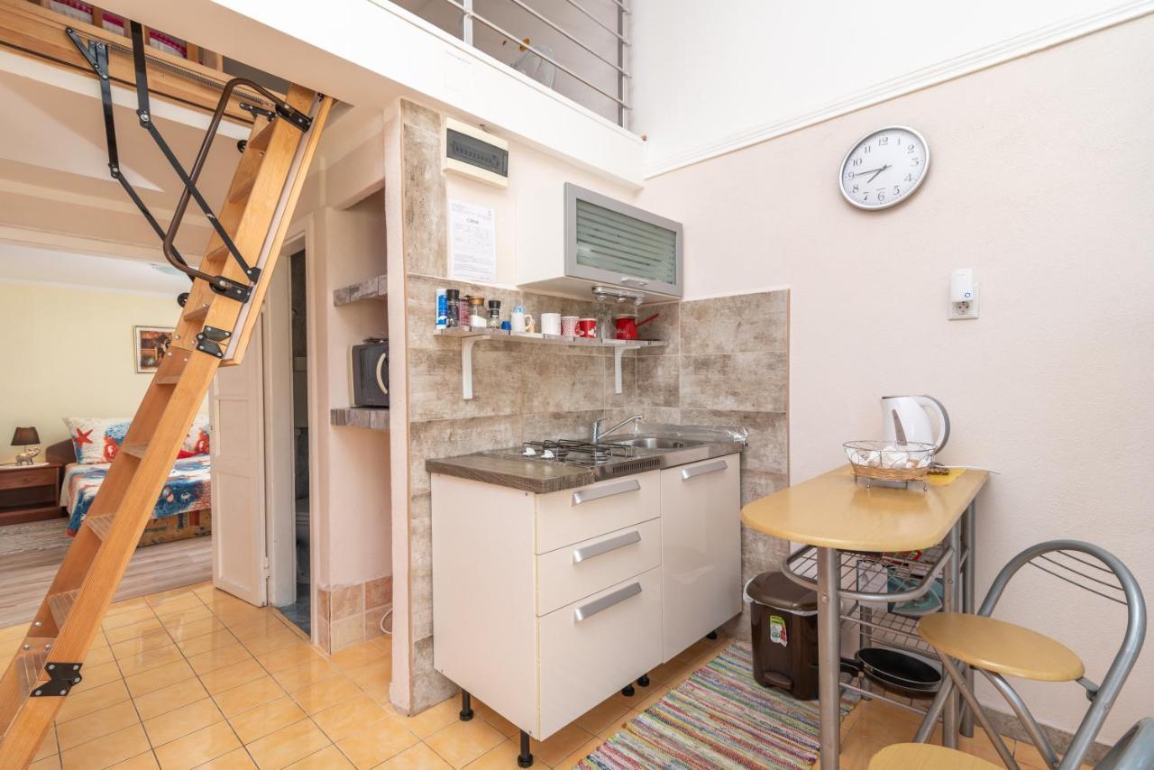 Apartmani Kate Trogir Bagian luar foto