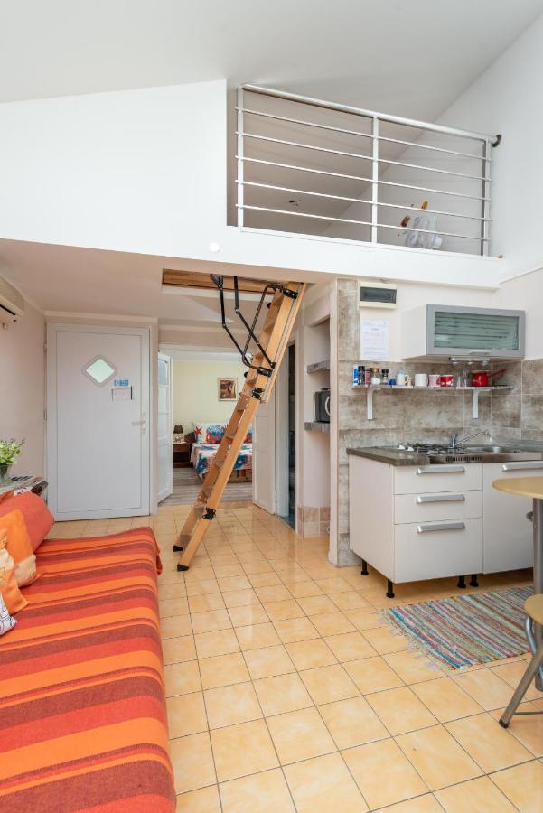 Apartmani Kate Trogir Bagian luar foto