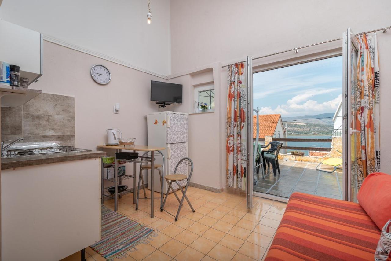 Apartmani Kate Trogir Bagian luar foto