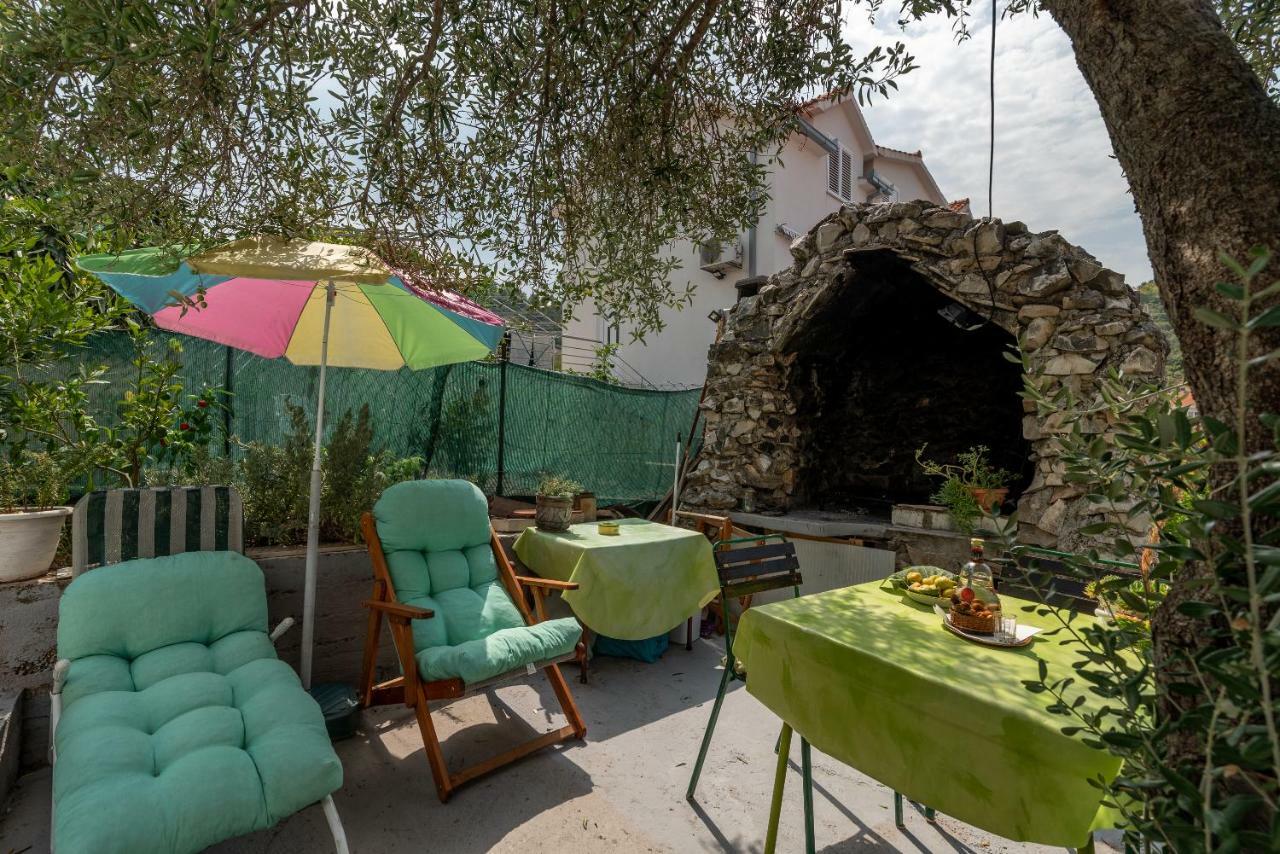 Apartmani Kate Trogir Bagian luar foto